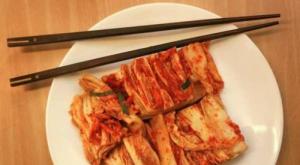 Recept za pripravo kimčija v korejskem slogu s fotografijo Kimči iz zelja, preprost recept za kitajsko zelje