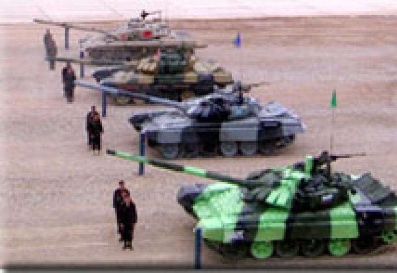 Vitchiznyana zbroya dan peralatan militer Tank biathlon
