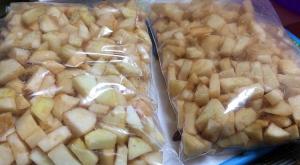 Kuinka voit pakastaa omenat pakastimessa talveksi?